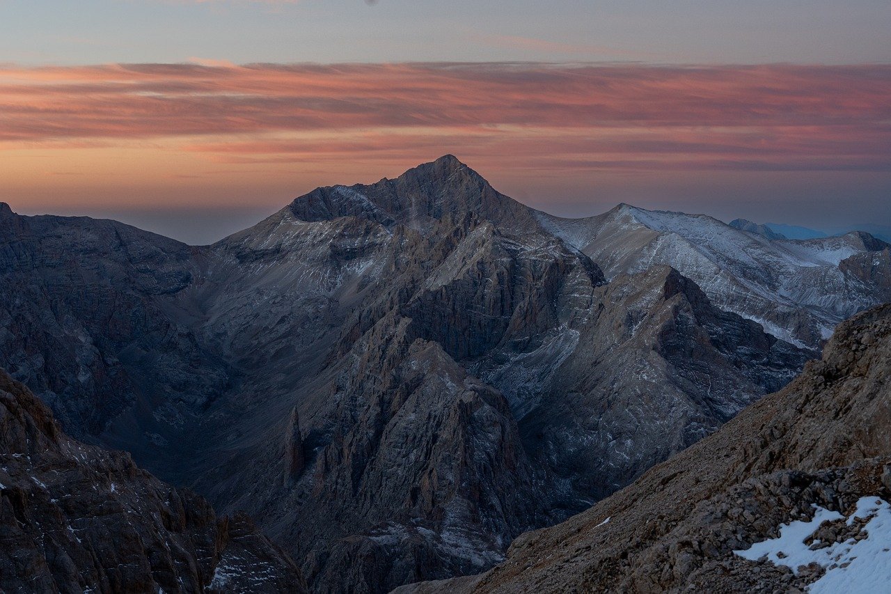 부산에서 열린 미중 정상회담의 의미와 전망 미중정상회담에서 두 정상들이 협력 방안을 논의하는 모습