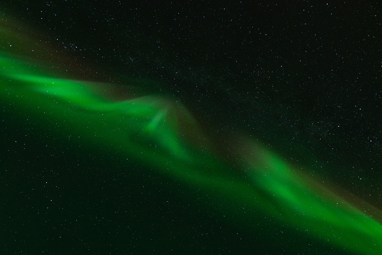 한기주가 강의 중 참가자들과 소통하는 모습, 열정적인 강의 장면